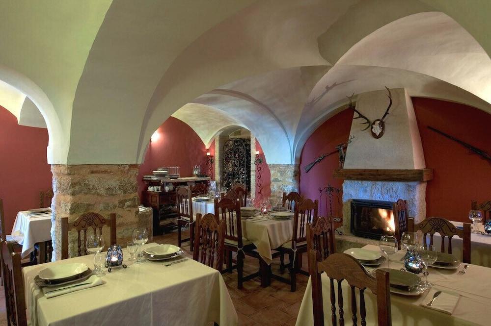 La Posada Del Canal Villanueva de San Mancio Exterior photo